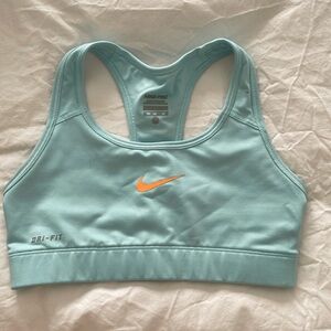 Nike sports bra, size xs